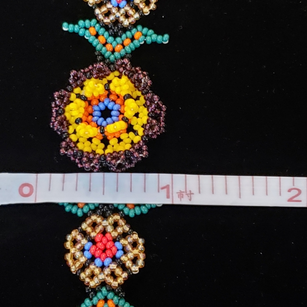 Beaded Bracelet - Picture 6 of 7
